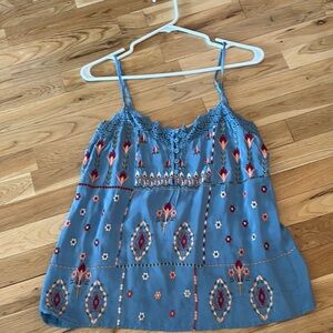 Women’s gorgeous Sundance embroidered tank